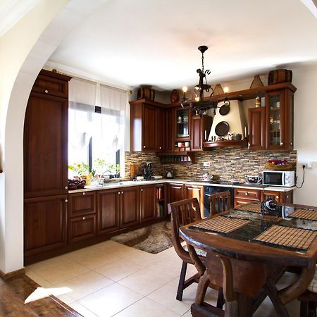 Sunshine Court Budget St. Paul's Bay Bagian luar foto