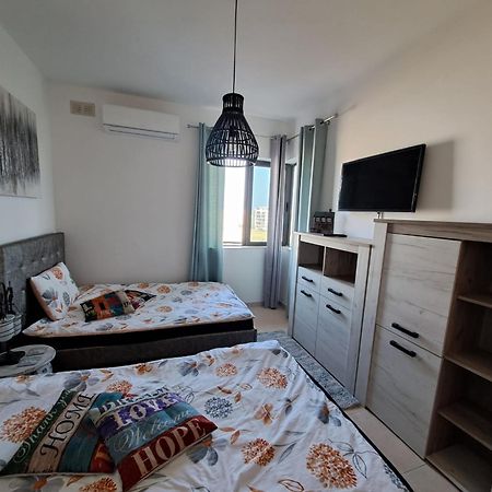 Sunshine Court Budget St. Paul's Bay Bagian luar foto