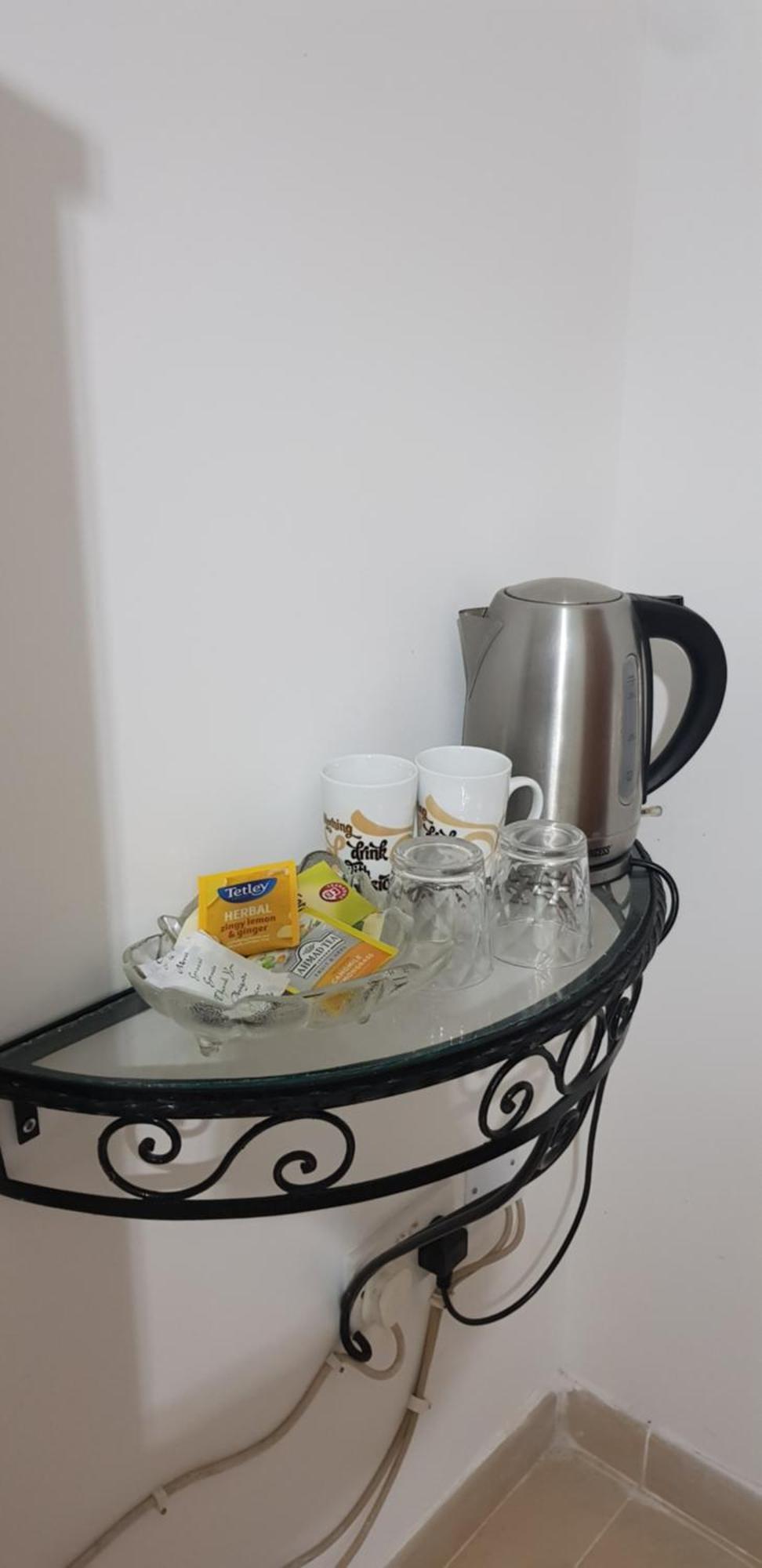 Sunshine Court Budget St. Paul's Bay Bagian luar foto